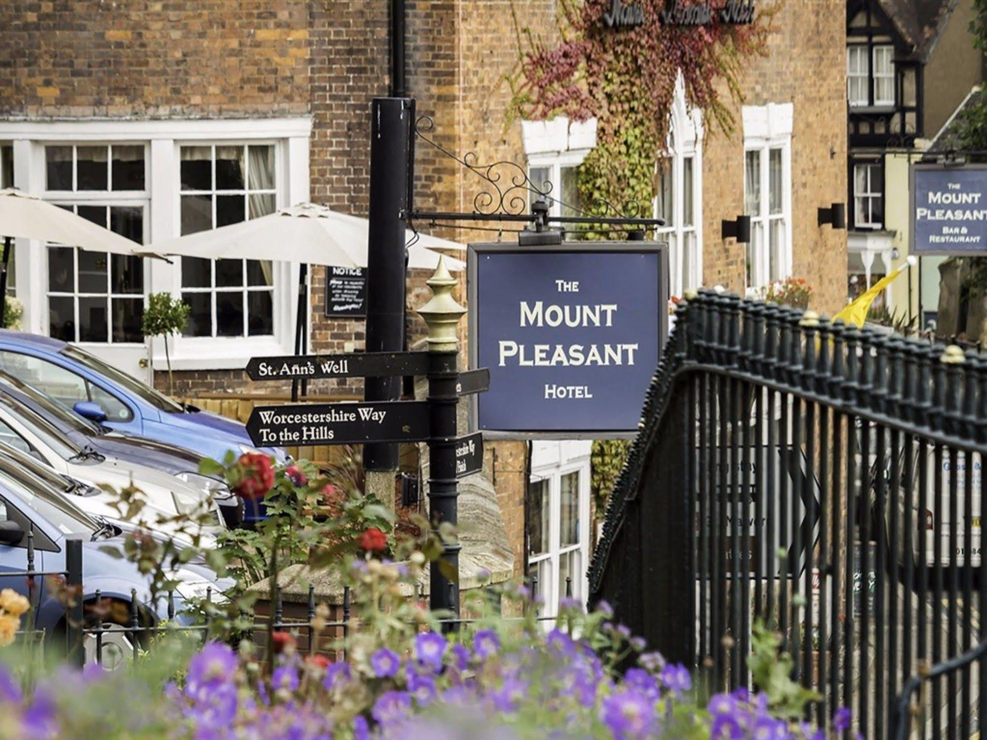 Mount Pleasant Hotel Грейт Малвърн Екстериор снимка